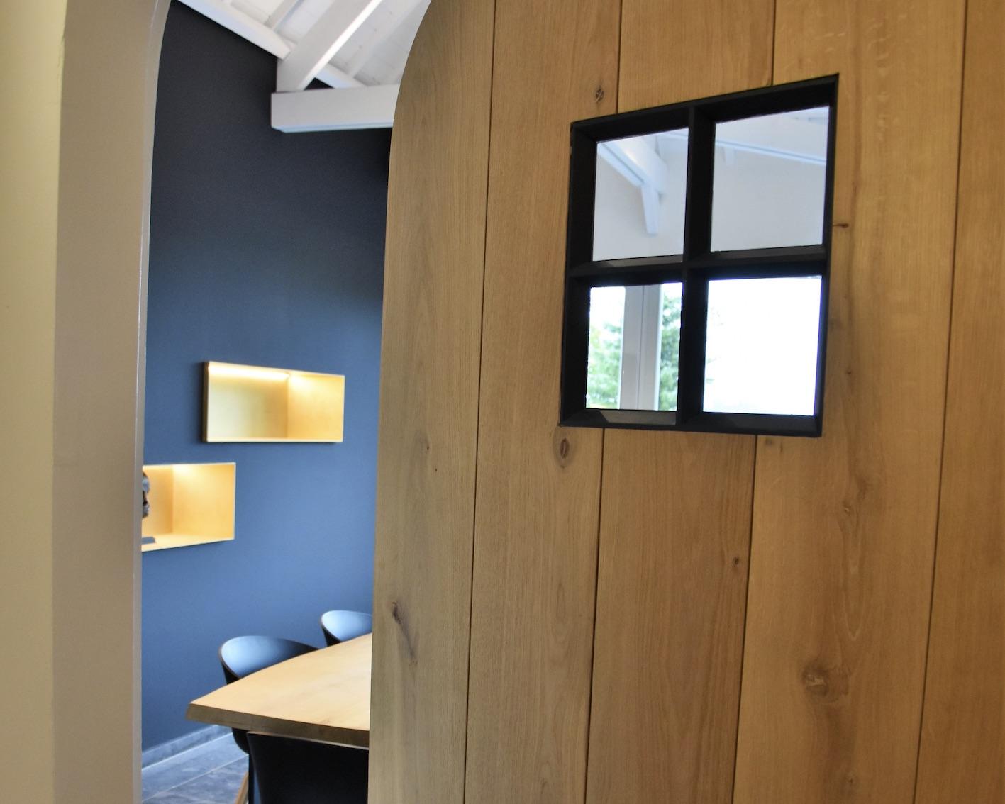 interieur meubilair P.NIJS Deinze P.NIJS Erfgoed Aannemer, gebouwen die meesterlijk vakmanschap vereisen, uitzonderlijk patrimonium, restauratie en conservatie, dakwerk, metselwerk, schrijnwerk.